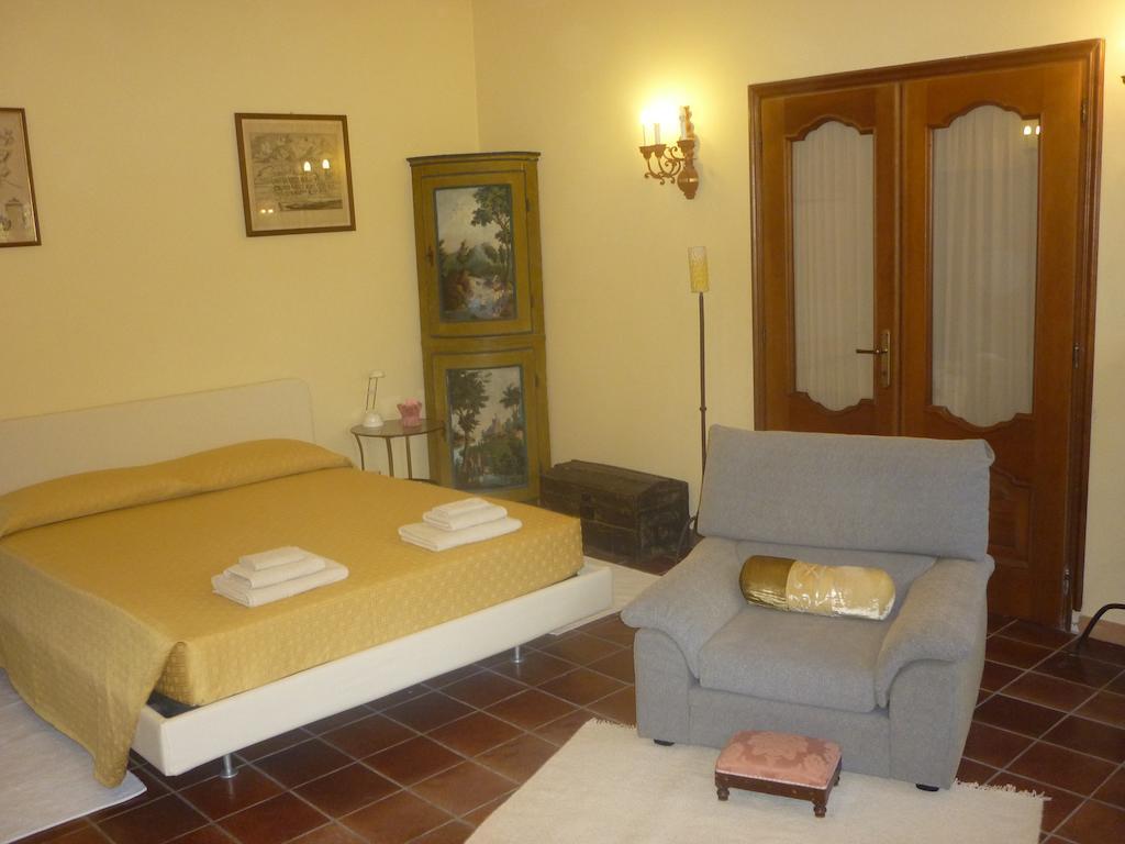 Art Peace And Food Hotel Villanova d'Asti Habitación foto